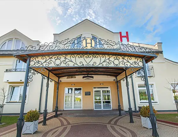 Hotel Lotos välisvaade