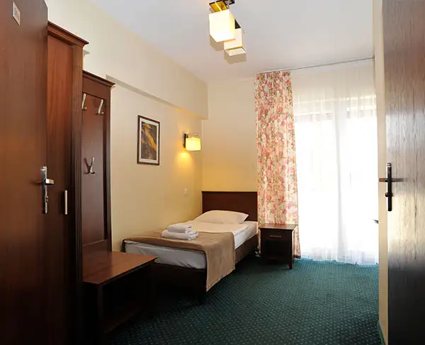 Üheinimesetuba Hotel Lotos