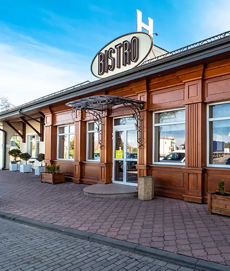 Bistroo ja restoran Hotel Lotos
